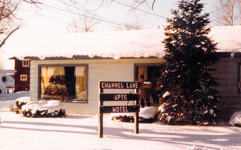 channel lane inn apartments in the snow