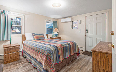 Pentwater Rental Suite • Channel Lane Inn